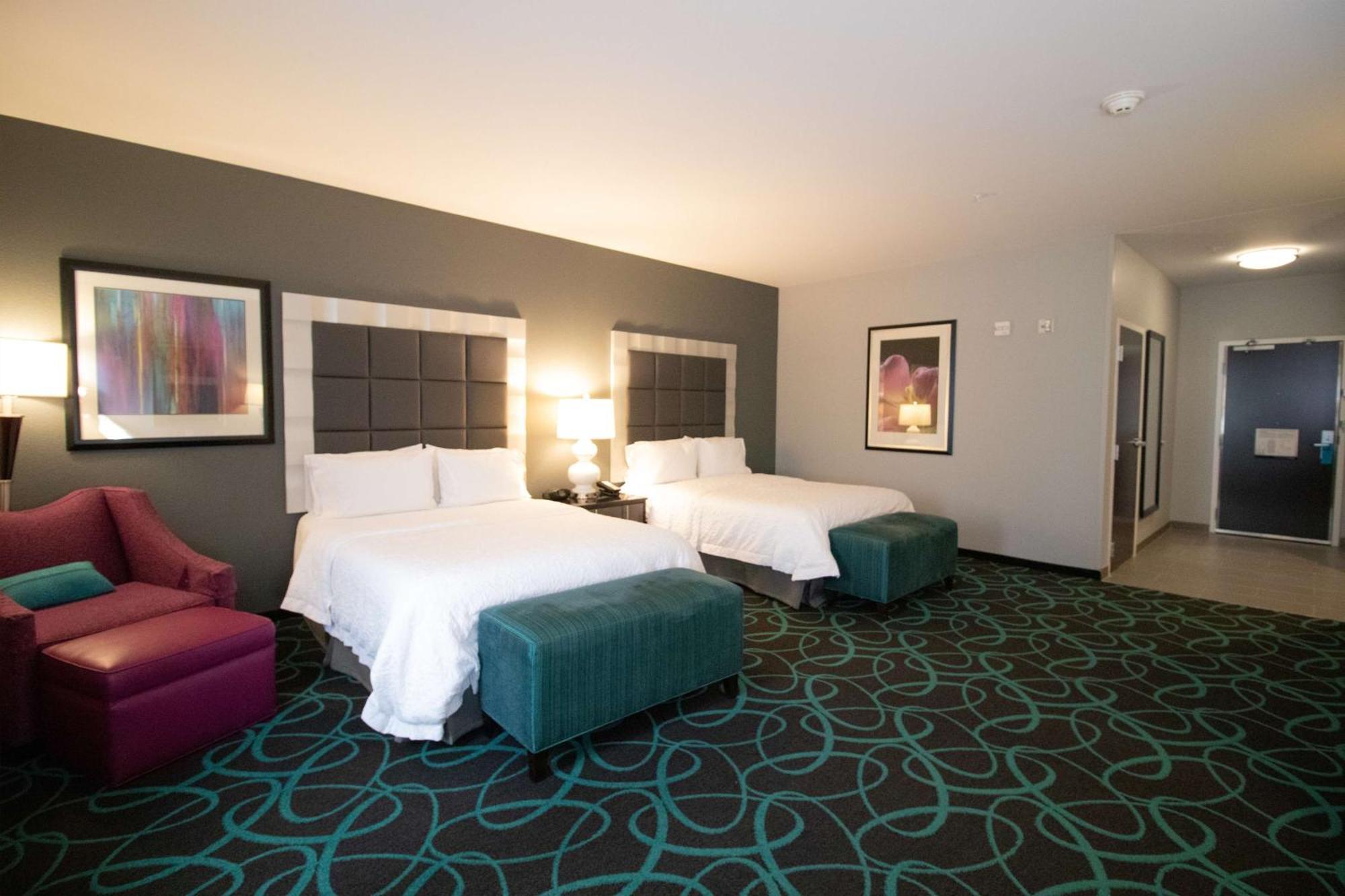Hampton Inn Kearney Eksteriør billede